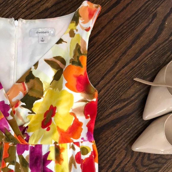 ***SOLD Pleated A-Line w/ Pockets - Picture 3 of 5